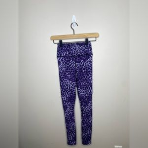 Purple roaring leggings